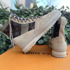 Louis Vuitton Men’s Suede/ Leather Sneaker Boot Size 9